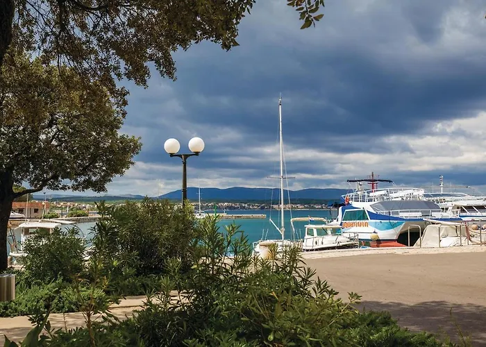 Beautiful In * Malinska