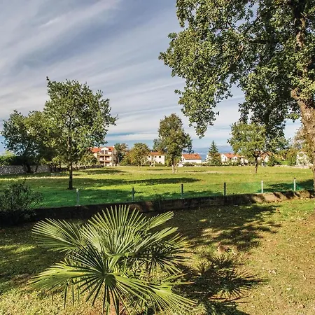 2 Bedroom Awesome In *